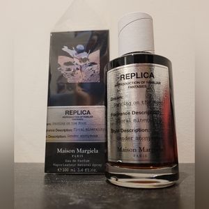 Maison Margiela Replica - Dancing on the Moon